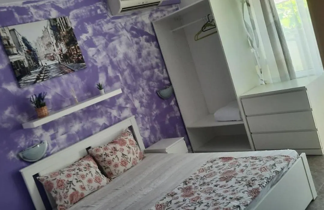 Guest House Ofilovi-1