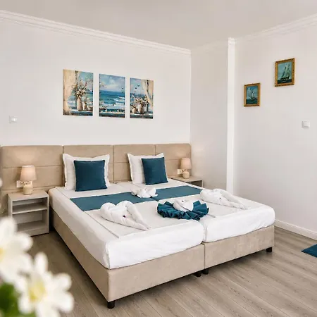 Guest House Kolev - Central-3